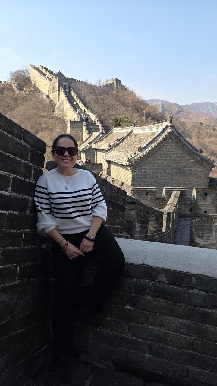 Cinthya Hernández en la Gran Muralla China